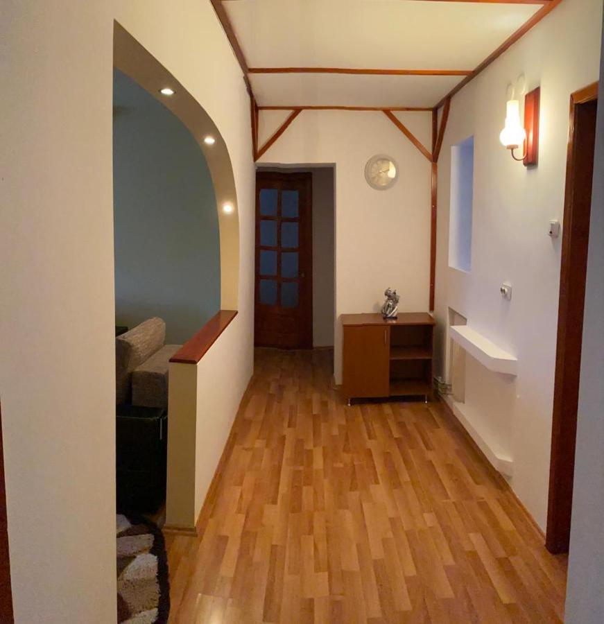Zorilor Appartement Suceava Buitenkant foto